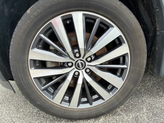 Pre-Owned 2022 Nissan Pathfinder Platinum - photo - 27