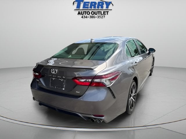 Pre-Owned 2024 Toyota Camry SE - photo - 5