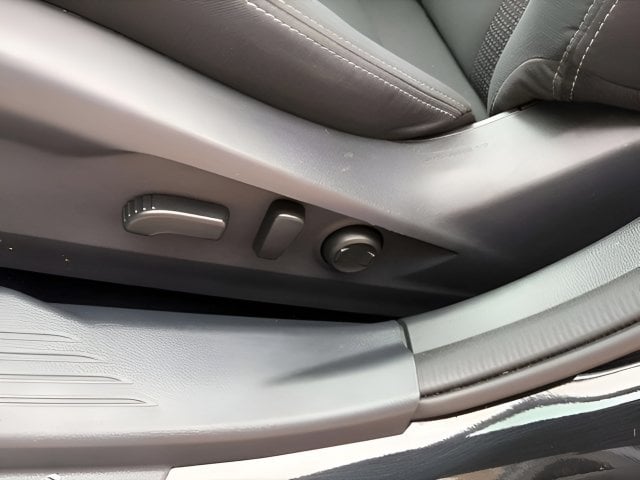 Pre-Owned 2023 Subaru Outback Premium - photo - 8