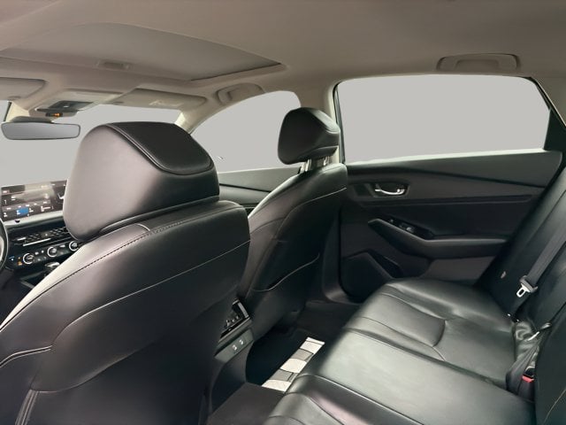 Pre-Owned 2024 Honda Accord Hybrid Touring - photo - 6