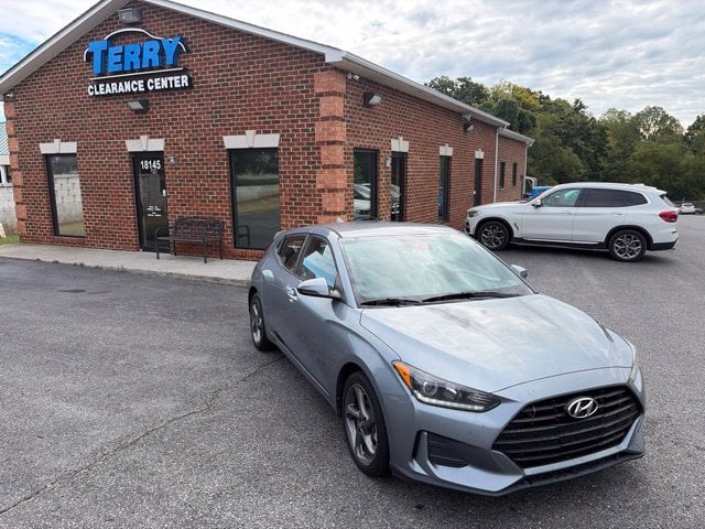Pre-Owned 2019 Hyundai Veloster 2.0 - photo - 0