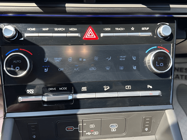 Pre-Owned 2026 Hyundai Santa Fe Hybrid Calligraphy - photo - 28