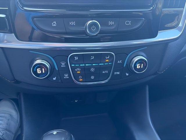 Pre-Owned 2019 Chevrolet Traverse 3LT - photo - 16