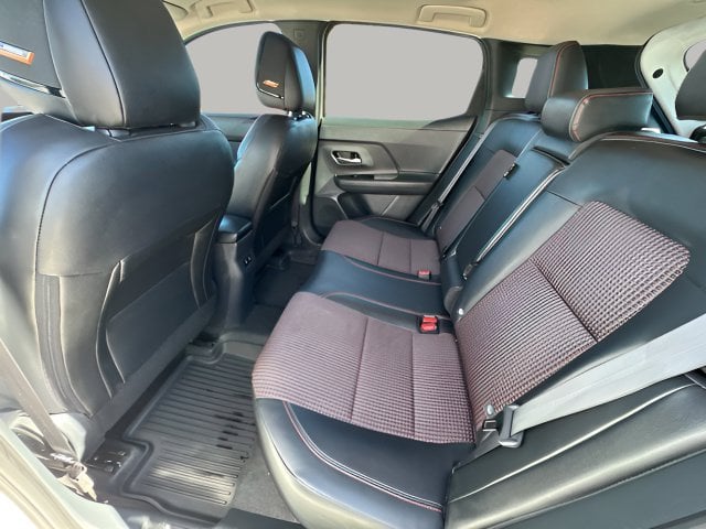 Pre-Owned 2026 Nissan Kicks SR - photo - 7