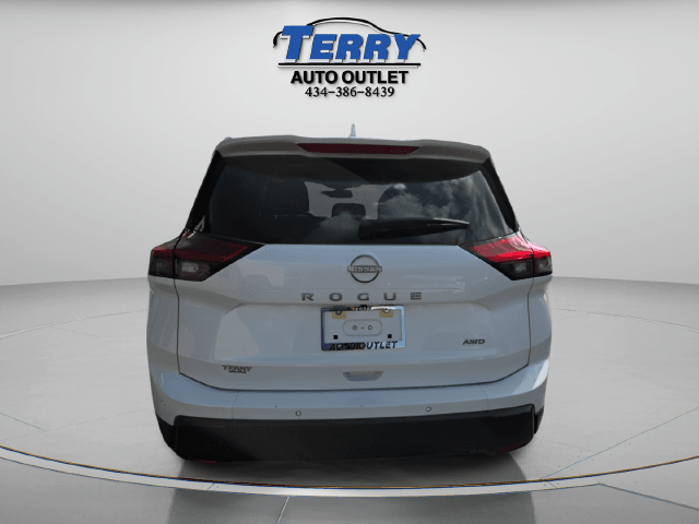 Pre-Owned 2025 Nissan Rogue SV - photo - 5