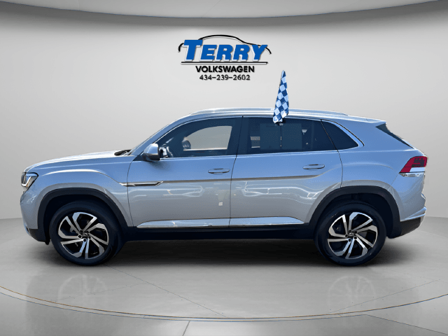 Pre-Owned 2023 Volkswagen Atlas Cross Sport 3.6L V6 SEL - photo - 1