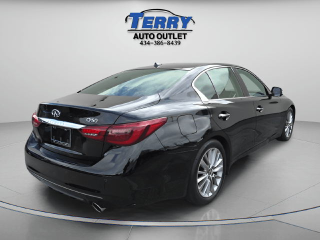 Pre-Owned 2023 INFINITI Q50 LUXE - photo - 7