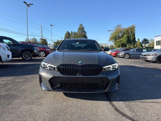 Pre-Owned 2024 BMW 3 Series 330i xDrive - photo - 1