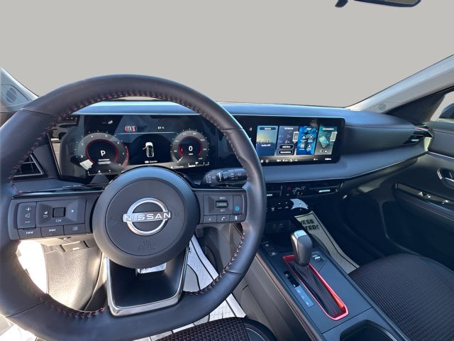 Pre-Owned 2026 Nissan Kicks SR - photo - 5
