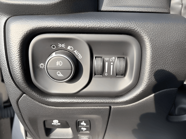 Pre-Owned 2025 Ram 1500 Big Horn/Lone Star - photo - 20