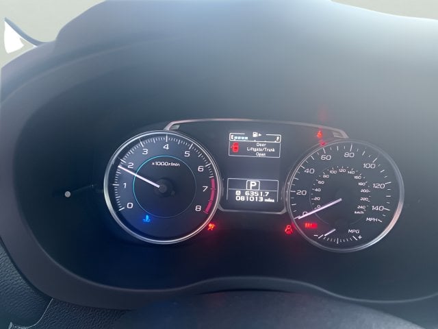 Pre-Owned 2016 Subaru Crosstrek 2.0i Limited - photo - 9
