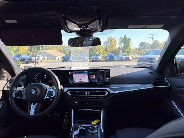Pre-Owned 2024 BMW 3 Series 330i xDrive - photo - 21