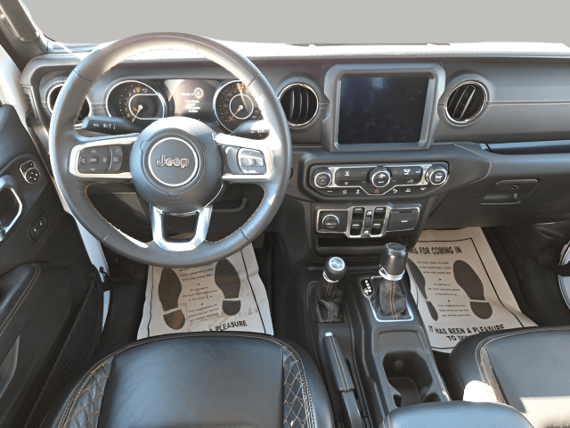Pre-Owned 2023 Jeep Gladiator Overland - photo - 9