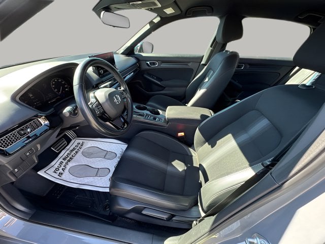 Pre-Owned 2025 Honda Civic Sport - photo - 4