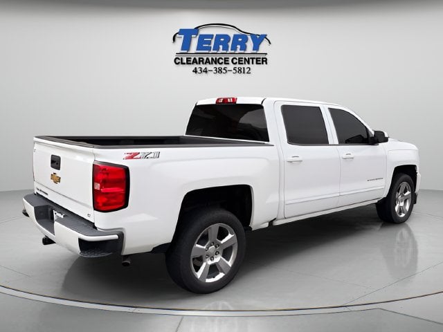 Pre-Owned 2018 Chevrolet Silverado 1500 LT - photo - 4