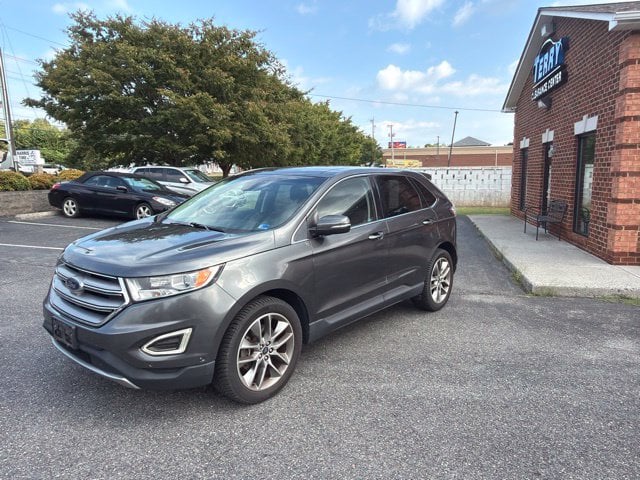 Pre-Owned 2018 Ford Edge Titanium - photo - 1