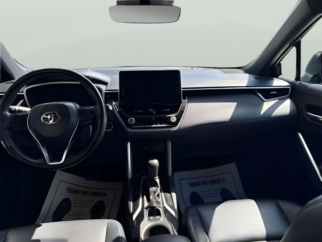 Pre-Owned 2023 Toyota Corolla Cross Hybrid XSE - photo - 6