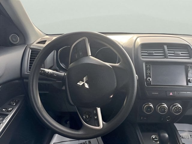 Pre-Owned 2024 Mitsubishi Outlander Sport 2.0 ES - photo - 9