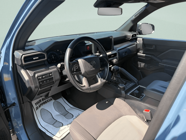 Pre-Owned 2025 Toyota 4Runner TRD Off-Road - photo - 3