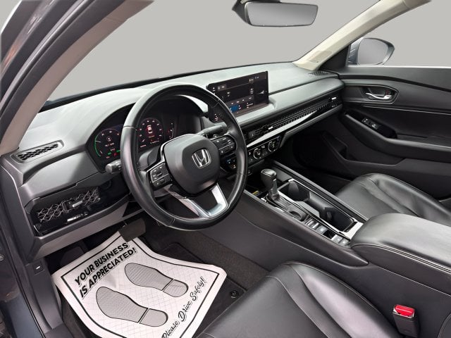 Pre-Owned 2024 Honda Accord Hybrid Touring - photo - 3