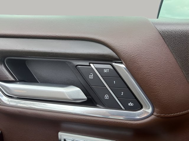 Pre-Owned 2025 GMC Sierra 1500 Denali - photo - 12
