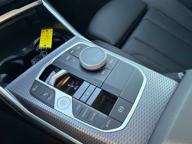 Pre-Owned 2024 BMW 3 Series 330i xDrive - photo - 15