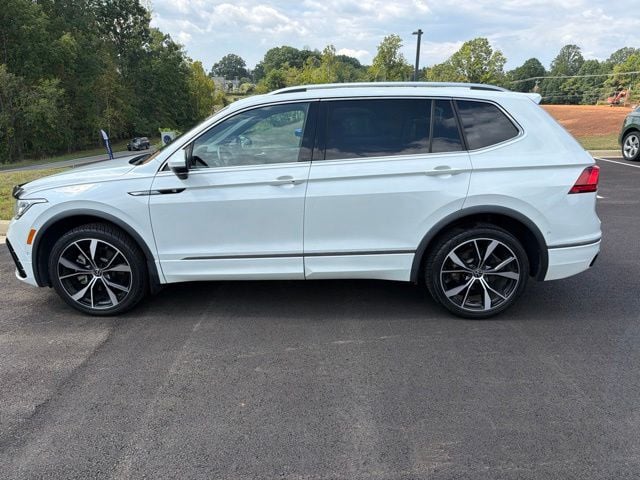 Pre-Owned 2022 Volkswagen Tiguan 2.0T SEL R-Line - photo - 1