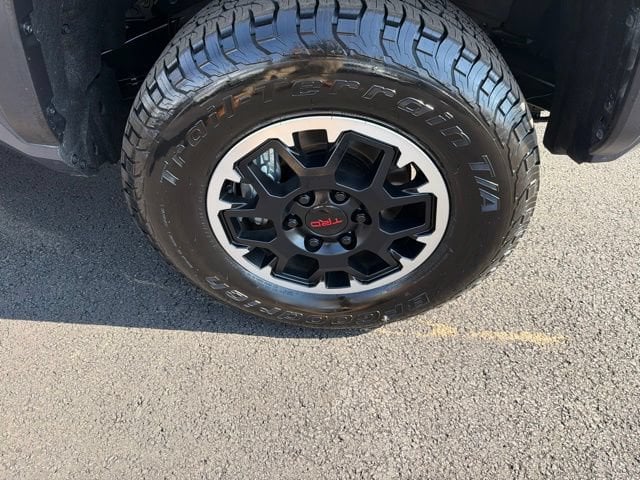 Pre-Owned 2026 Toyota Tacoma TRD Off-Road - photo - 26