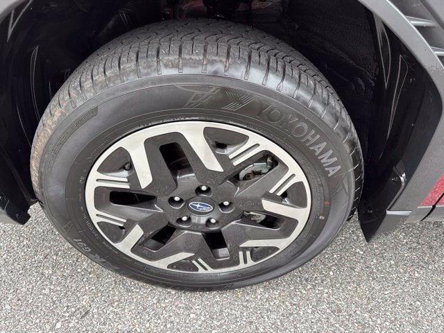 Pre-Owned 2026 Subaru Forester Premium - photo - 11