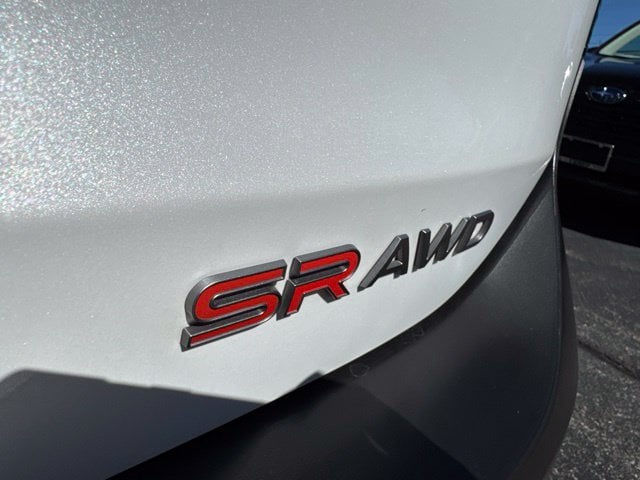 Pre-Owned 2026 Nissan Kicks SR - photo - 10