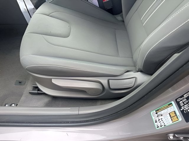 Pre-Owned 2025 Hyundai Elantra SEL Convenience - photo - 13