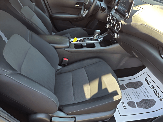 Pre-Owned 2024 Nissan Sentra SV - photo - 9