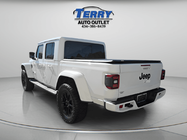 Pre-Owned 2023 Jeep Gladiator Overland - photo - 5