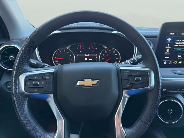 Pre-Owned 2025 Chevrolet Blazer LT - photo - 9