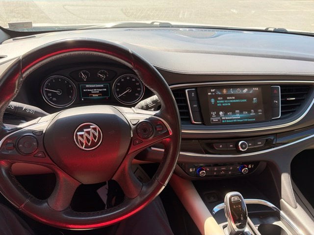 Pre-Owned 2018 Buick Enclave Essence - photo - 11