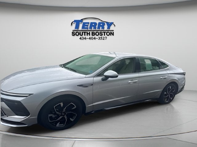 Pre-Owned 2025 Hyundai Sonata SEL - photo - 2