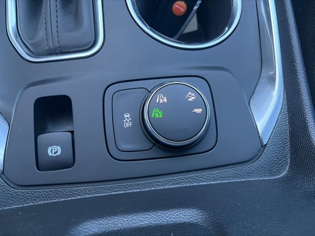 Pre-Owned 2019 Chevrolet Traverse 3LT - photo - 17