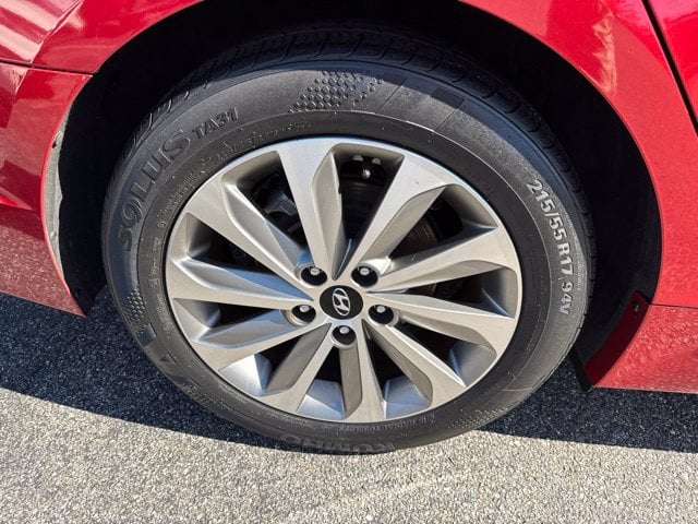 Pre-Owned 2017 Hyundai Sonata Sport - photo - 10