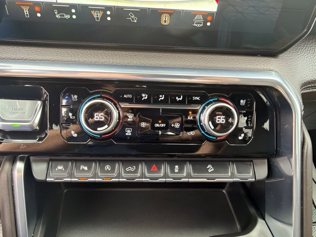 Pre-Owned 2025 GMC Sierra 1500 Denali - photo - 24