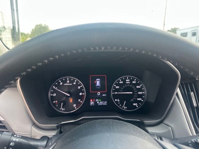 Pre-Owned 2022 Subaru Outback Limited - photo - 11