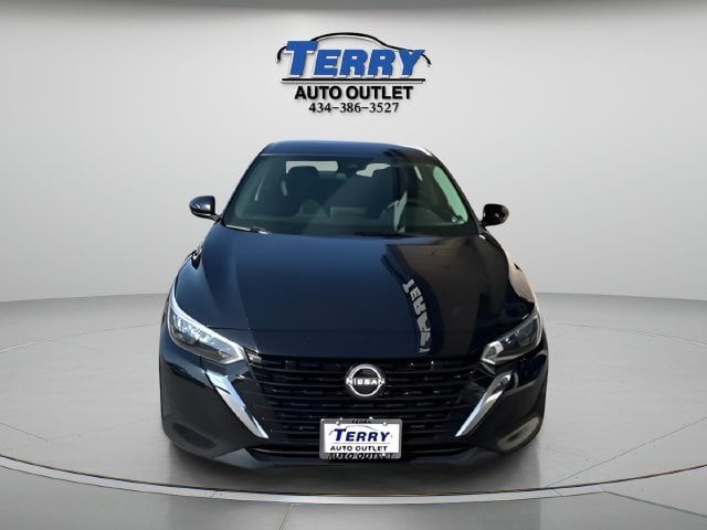 Pre-Owned 2024 Nissan Sentra SV - photo - 2