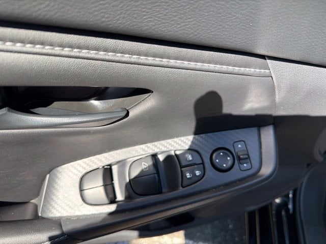 Pre-Owned 2025 Nissan Sentra S - photo - 4