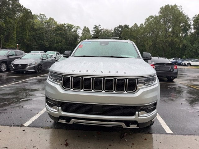 Pre-Owned 2023 Jeep Wagoneer L Series III - photo - 2